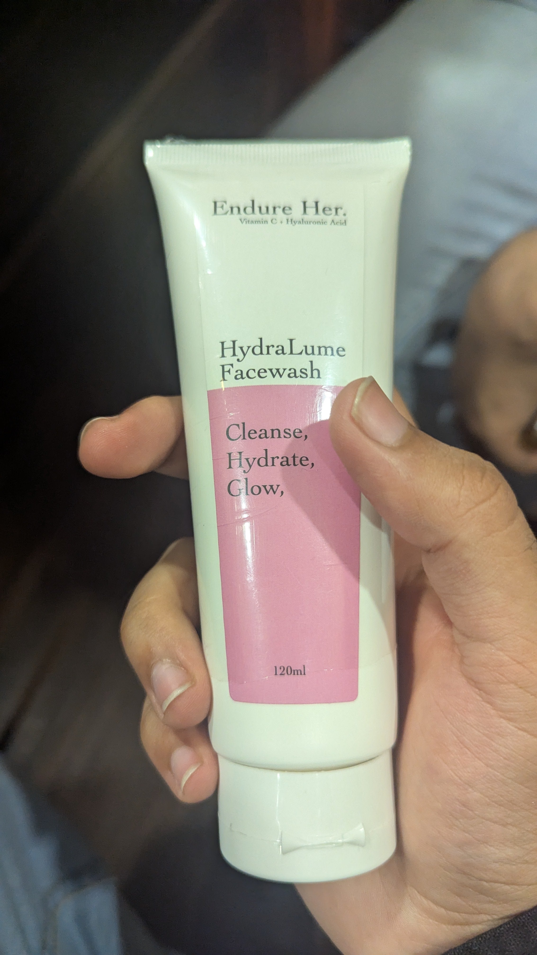 Hydra lume face wash