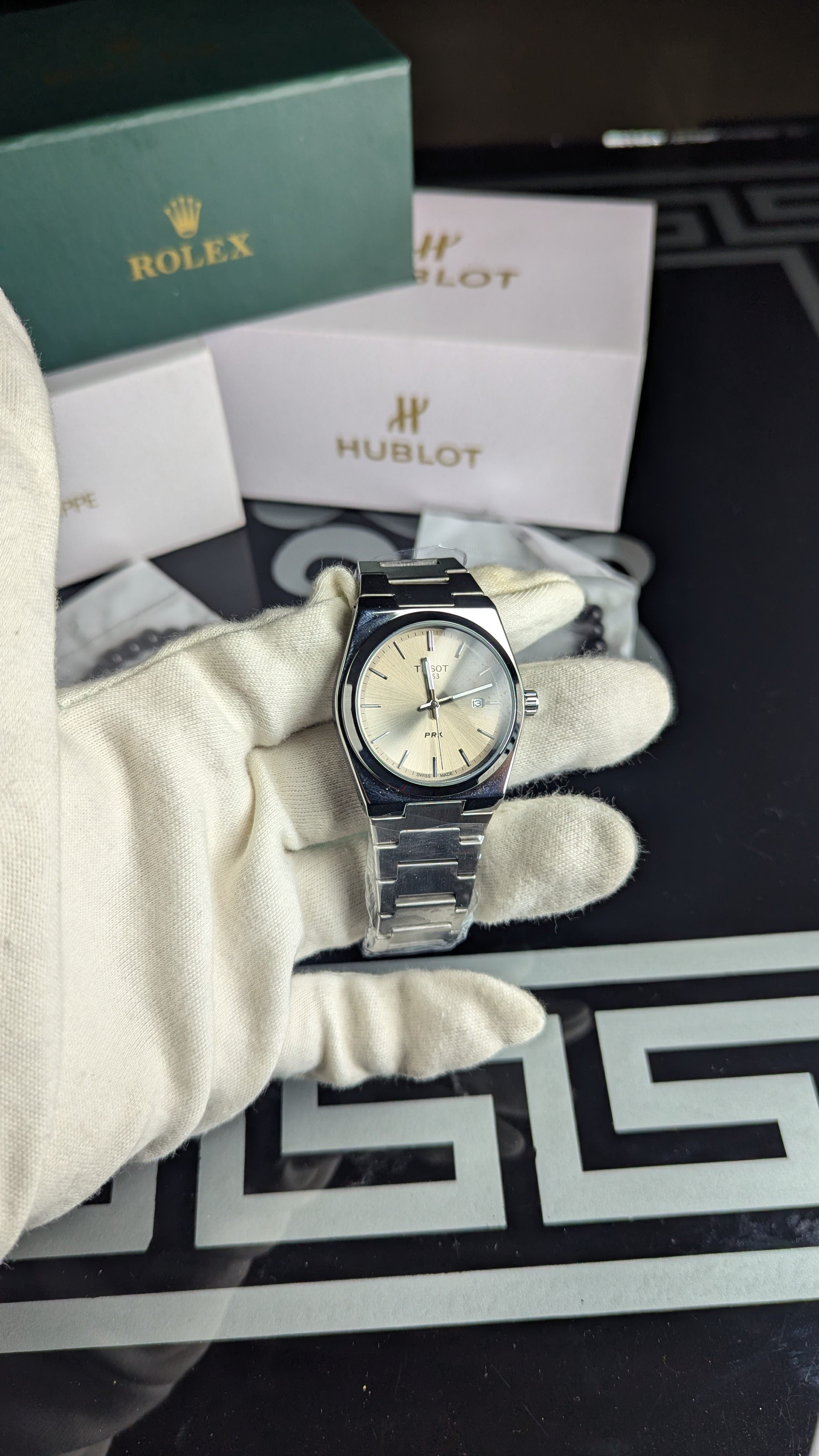 Tissot PRX ® - Beige  dial - Free bracelet - Free Delivery